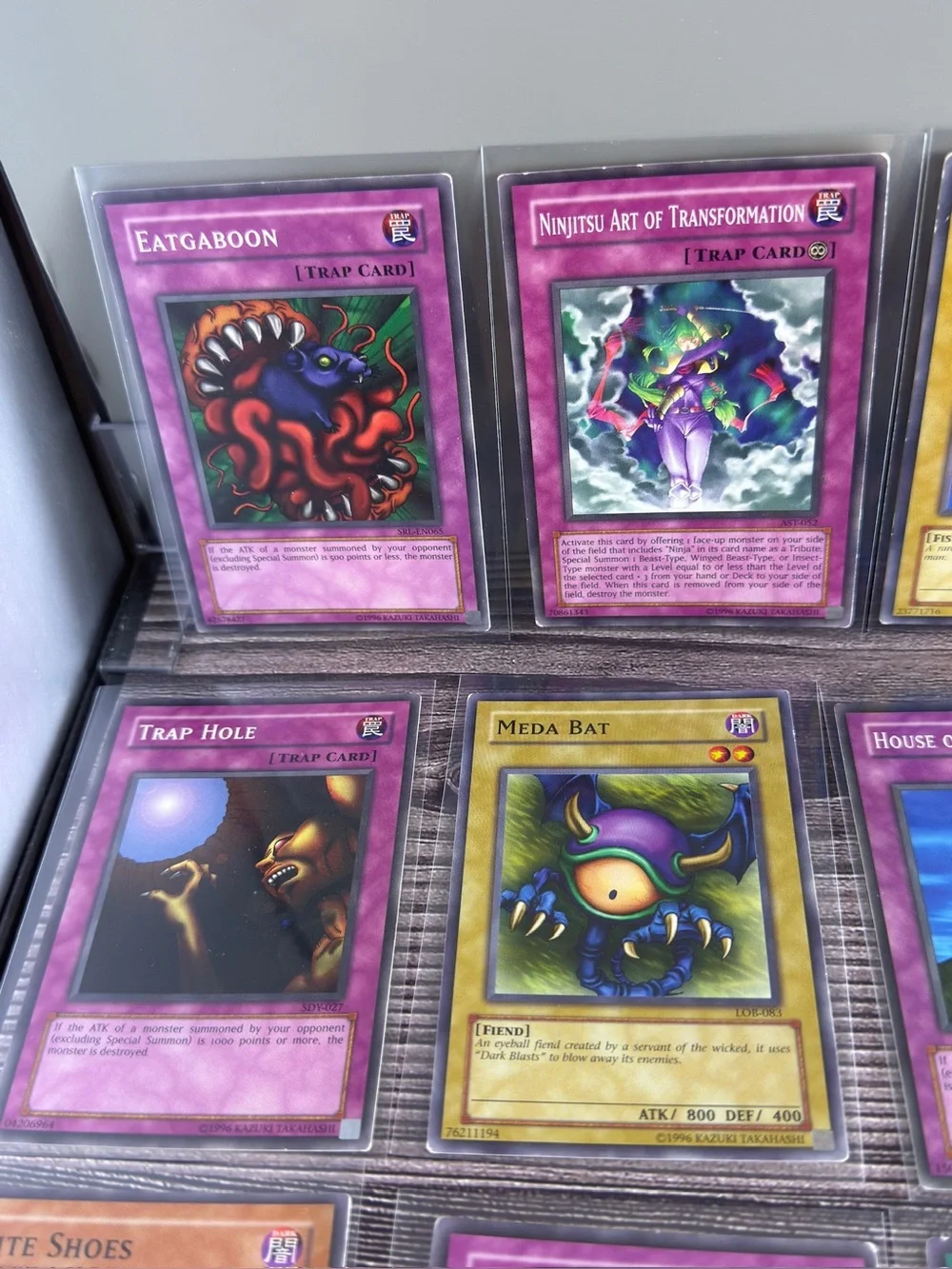 Yu-Gi-Oh! Lot of 20 Vintage Cards • Mixed Monsters/Spells/Traps